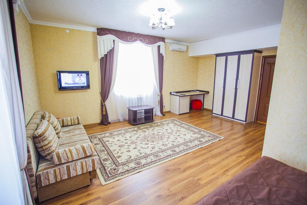 Jumbaktas Borovoe Hotel Exterior photo